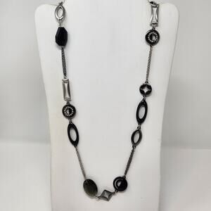 Lia Sophia Joann Gunmetal Gray Silver Tone Geometric Chain Necklace Stationed